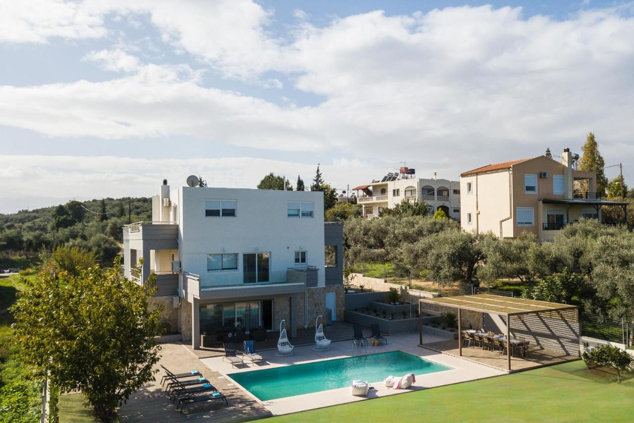 Villa Aelia I Modern & Ideal For Large Groups Galatás المظهر الخارجي الصورة